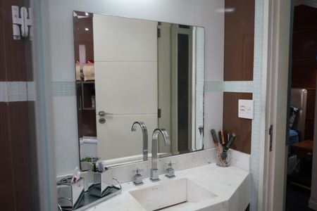 Apartamento à venda com 160m², 3 quartos e 3 vagasBanheiro da Suíte 1