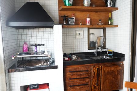 Apartamento à venda com 160m², 3 quartos e 3 vagasSacada