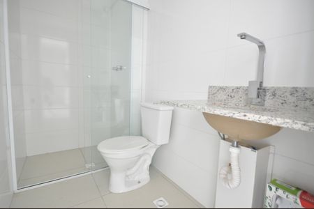 Apartamento para alugar com 37m², 2 quartos e sem vagaBanheiro