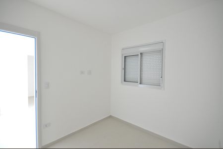 Quarto 1 de apartamento para alugar com 2 quartos, 37m² em Vila Mazzei, São Paulo