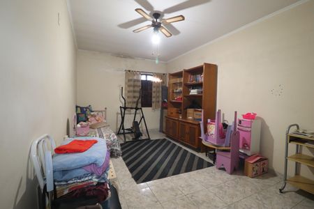 Casa à venda com 478m², 5 quartos e 5 vagasQuarto 3