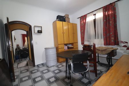 Casa à venda com 478m², 5 quartos e 5 vagasQuarto 2 suíte