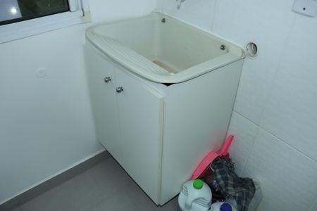 Apartamento para alugar com 2 quartos, 47m² em Jardim Isis, Cotia