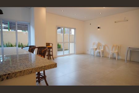 Apartamento à venda com 44m², 1 quarto e sem vaga Apartamento à venda com 44m², 1 quarto e sem vagaÁrea comum - Salão de festas