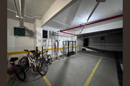 Apartamento à venda com 199m², 4 quartos e 3 vagas Apartamento à venda com 199m², 4 quartos e 3 vagasÁrea comum