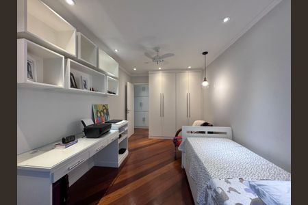 Apartamento à venda com 199m², 4 quartos e 3 vagas Apartamento à venda com 199m², 4 quartos e 3 vagasQuarto 1