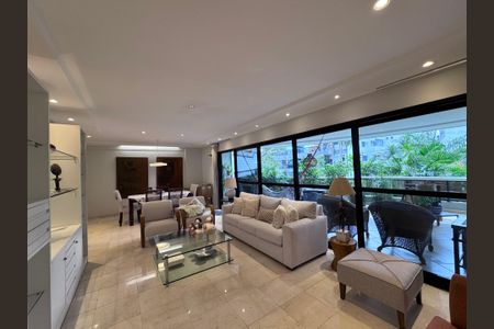 Apartamento à venda com 199m², 4 quartos e 3 vagas Apartamento à venda com 199m², 4 quartos e 3 vagasSala