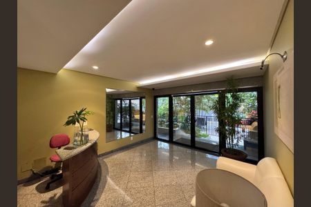 Apartamento à venda com 199m², 4 quartos e 3 vagas Apartamento à venda com 199m², 4 quartos e 3 vagasÁrea comum