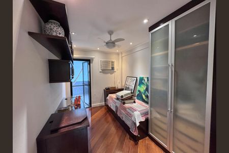 Apartamento à venda com 199m², 4 quartos e 3 vagas Apartamento à venda com 199m², 4 quartos e 3 vagasQuarto 2Quarto 2