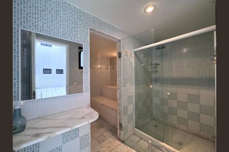 Apartamento à venda com 199m², 4 quartos e 3 vagas Apartamento à venda com 199m², 4 quartos e 3 vagasÁrea comum