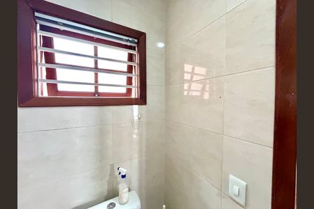 Casa à venda com 222m², 3 quartos e 4 vagasLavabo 1