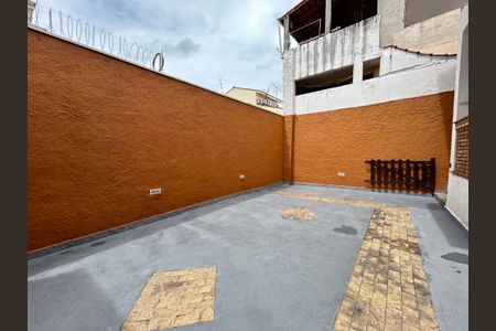 Casa à venda com 222m², 3 quartos e 4 vagasQuintal 