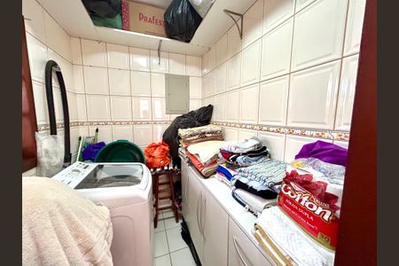 Casa à venda com 222m², 3 quartos e 4 vagasÁrea de Serviço