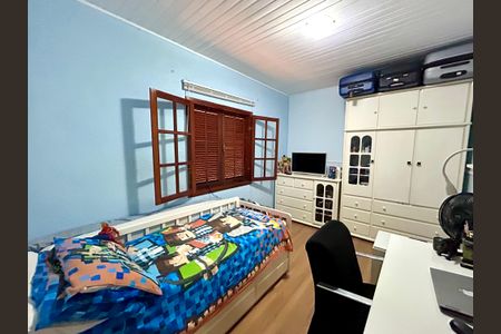 Casa à venda com 222m², 3 quartos e 4 vagasQuarto 2