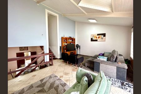 Sala de casa à venda com 3 quartos, 222m² em Jardim Rosa de Franca, Guarulhos