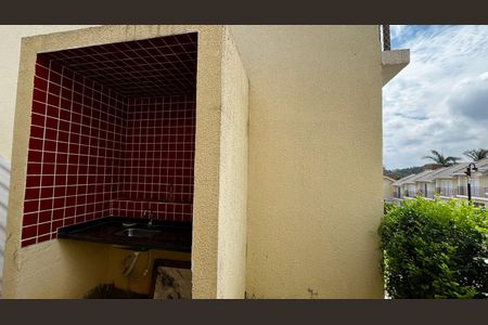 Casa de condomínio para alugar com 56m², 2 quartos e 2 vagas Casa de condomínio para alugar com 56m², 2 quartos e 2 vagasÁrea externa