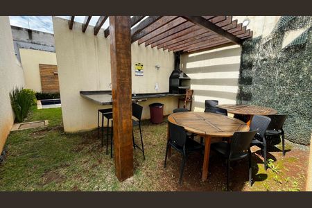 Casa de condomínio para alugar com 56m², 2 quartos e 2 vagas Casa de condomínio para alugar com 56m², 2 quartos e 2 vagasÁrea externa