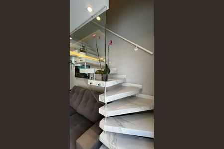 Casa de condomínio para alugar com 56m², 2 quartos e 2 vagas Casa de condomínio para alugar com 56m², 2 quartos e 2 vagasSala