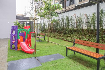 Studio para alugar com 25m², 1 quarto e sem vagaÁrea comum - Playground