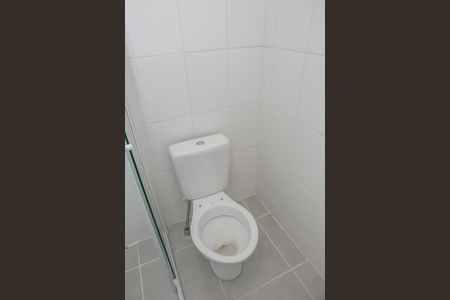 Banheiro de kitnet/studio para alugar com 1 quarto, 25m² em Barra Funda, São Paulo