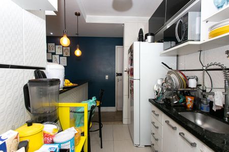 Apartamento à venda com 76m², 3 quartos e 2 vagas Apartamento à venda com 76m², 3 quartos e 2 vagasCozinha
