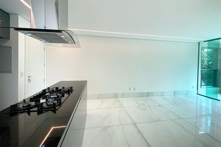 Sala de apartamento para alugar com 3 quartos, 93m² em Funcionários, Belo Horizonte