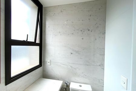 Apartamento para alugar com 95m², 3 quartos e 2 vagas Apartamento para alugar com 95m², 3 quartos e 2 vagasBanheiro da Suíte 1