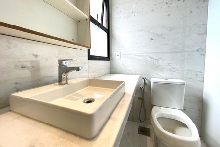 Apartamento para alugar com 95m², 3 quartos e 2 vagas Apartamento para alugar com 95m², 3 quartos e 2 vagasBanheiro da Suíte 1