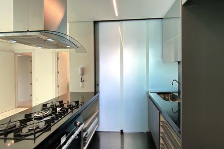 Apartamento para alugar com 95m², 3 quartos e 2 vagas Apartamento para alugar com 95m², 3 quartos e 2 vagasCozinha