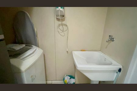 Apartamento para alugar com 59m², 2 quartos e 1 vagaÁrea de Serviço