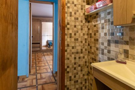 Casa para alugar com 17m², 2 quartos e 2 vagas Casa para alugar com 17m², 2 quartos e 2 vagasBanheiro Social