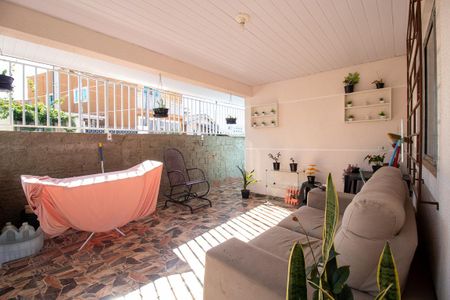 Casa para alugar com 17m², 2 quartos e 2 vagas Casa para alugar com 17m², 2 quartos e 2 vagasÁrea comum