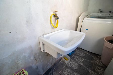 Casa para alugar com 17m², 2 quartos e 2 vagas Casa para alugar com 17m², 2 quartos e 2 vagasÁrea de Serviço