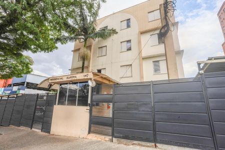 Apartamento para alugar com 71m², 2 quartos e 1 vagaFachada 