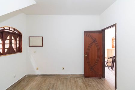 Casa para alugar com 200m², 4 quartos e 1 vagaQuarto 1