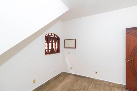 Casa para alugar com 200m², 4 quartos e 1 vagaQuarto 1