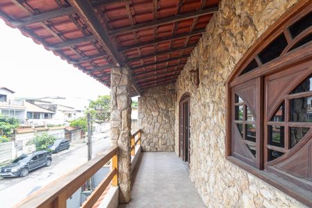 Casa para alugar com 200m², 4 quartos e 1 vagaVaranda