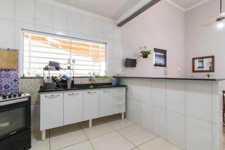 Casa à venda com 140m², 3 quartos e 3 vagas Casa à venda com 140m², 3 quartos e 3 vagasCozinha
