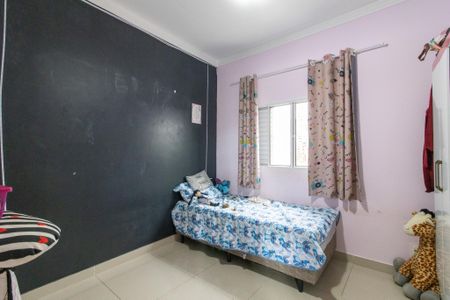 Casa à venda com 140m², 3 quartos e 3 vagas Casa à venda com 140m², 3 quartos e 3 vagasQuarto 2