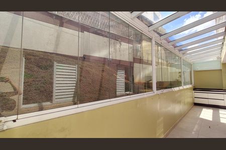 Apartamento à venda com 70m², 2 quartos e 1 vaga