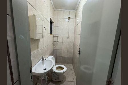 Casa para alugar com 1 quarto, 52m² em Parque Vitoria, São Paulo