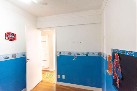 Apartamento à venda com 75m², 3 quartos e 2 vagasQuarto 2