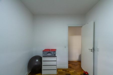 Apartamento à venda com 74m², 3 quartos e 2 vagasQuarto 2