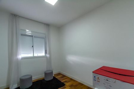 Apartamento à venda com 74m², 3 quartos e 2 vagasQuarto 2