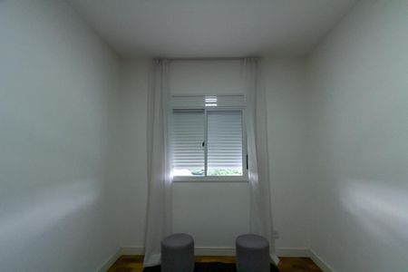 Apartamento à venda com 74m², 3 quartos e 2 vagasQuarto 2