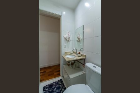 Apartamento à venda com 74m², 3 quartos e 2 vagasBanheiro Social