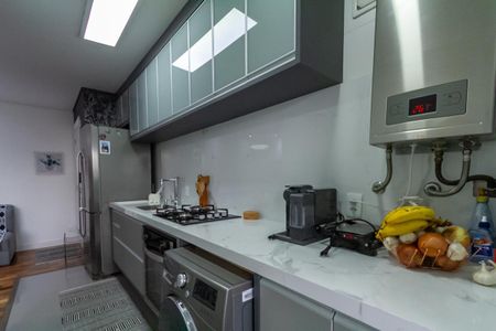 Apartamento à venda com 74m², 3 quartos e 2 vagasCozinha e Área de Serviço