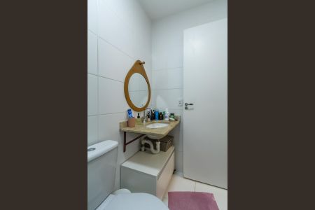 Apartamento à venda com 74m², 3 quartos e 2 vagasBanheiro da Suíte