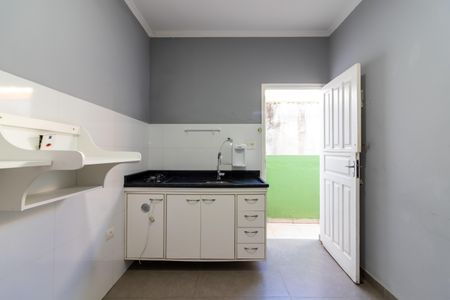 Casa para alugar com 55m², 3 quartos e sem vaga Casa para alugar com 55m², 3 quartos e sem vagaCozinha