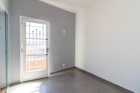 Casa para alugar com 55m², 3 quartos e sem vaga Casa para alugar com 55m², 3 quartos e sem vagaSuíte 1